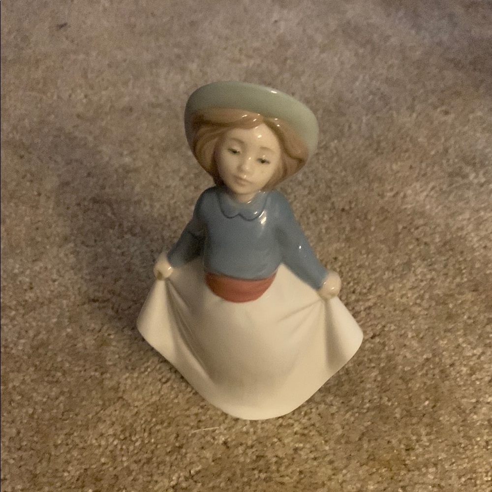 Lladro Girl Figurine in Blue and White